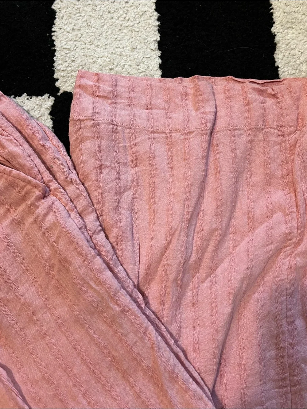 American Eagle Outfitters lightweight pink